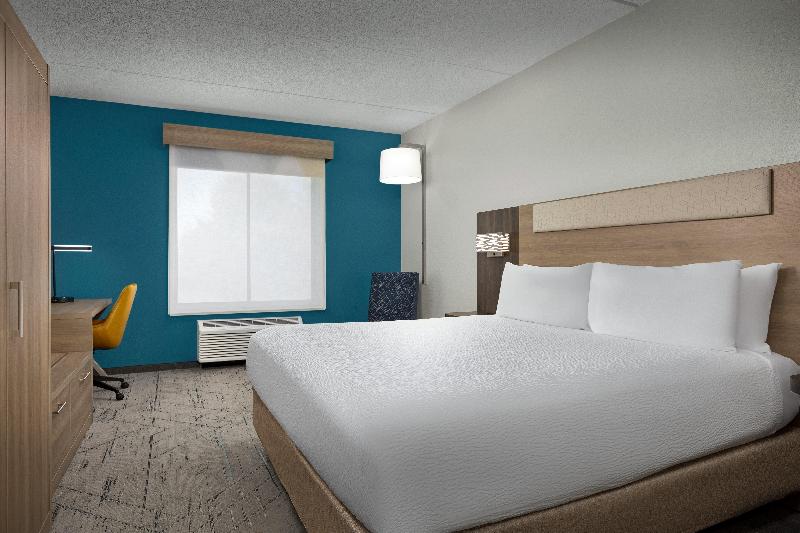 Holiday Inn Express Hotel & Suites Greensboro - Ai image