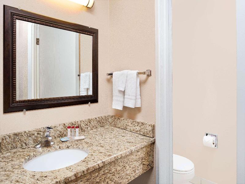 Ramada by Wyndham Spokane Valley image
