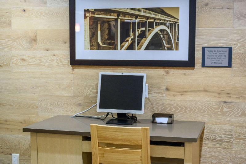 Country Inn & Suites by Radisson, Greenfield, IN image