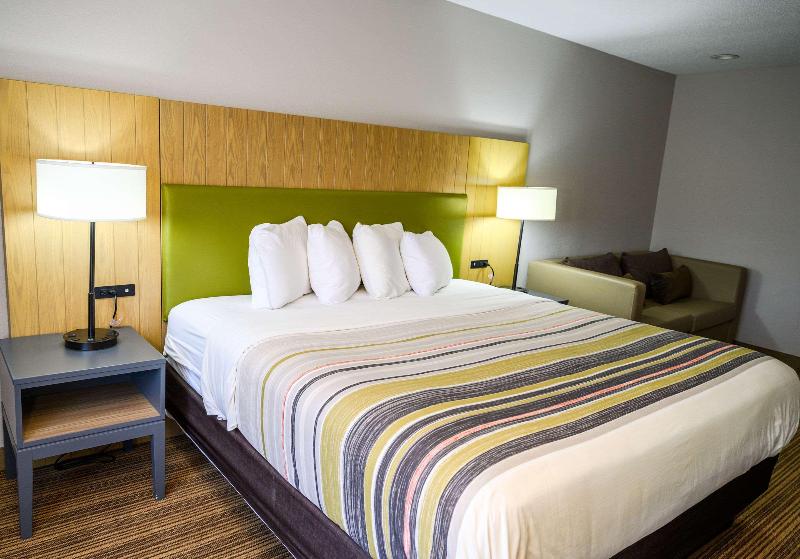 Country Inn & Suites by Radisson, Greenfield, IN image