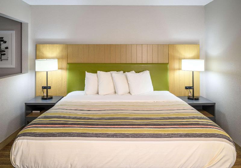 Country Inn & Suites by Radisson, Greenfield, IN image