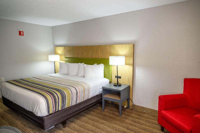 Country Inn & Suites by Radisson, Greenfield, IN image