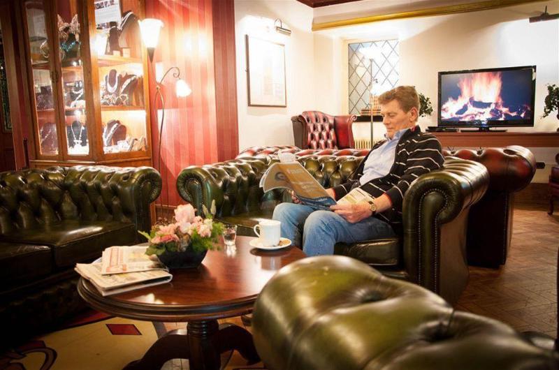 Hotel Mastbosch Breda image