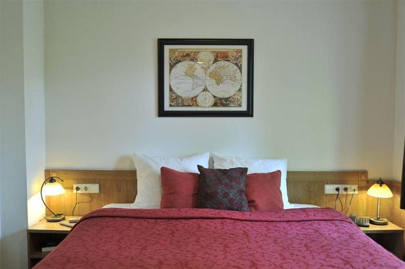 Hotel Mastbosch Breda image