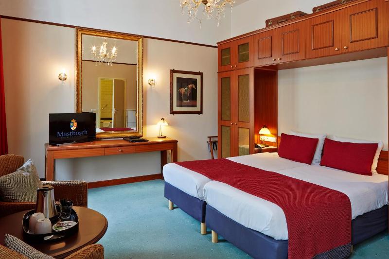 Hotel Mastbosch Breda image