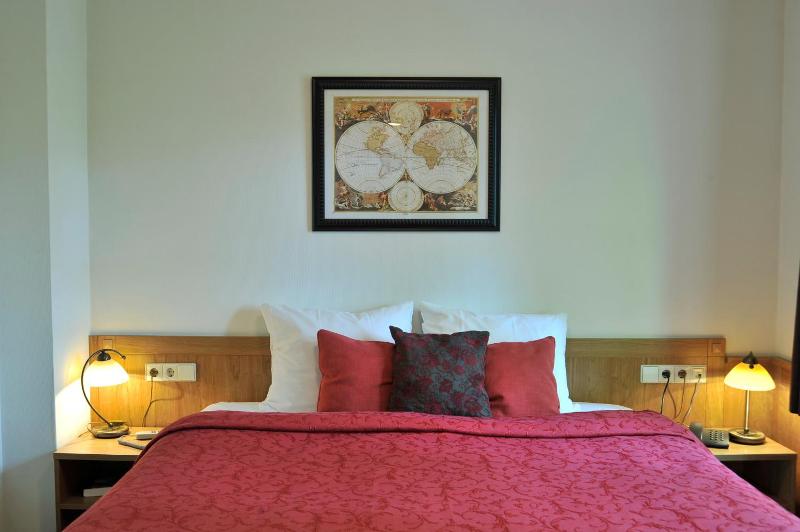 Hotel Mastbosch Breda image