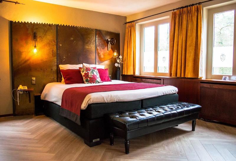 Hotel Mastbosch Breda image