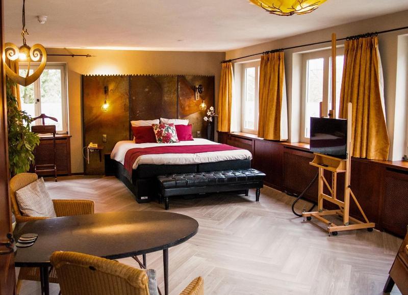 Hotel Mastbosch Breda image