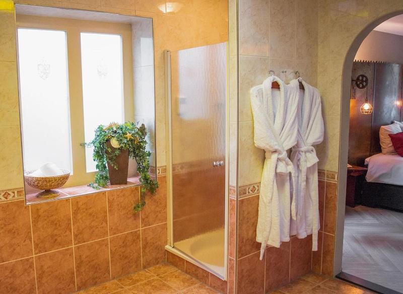 Hotel Mastbosch Breda image