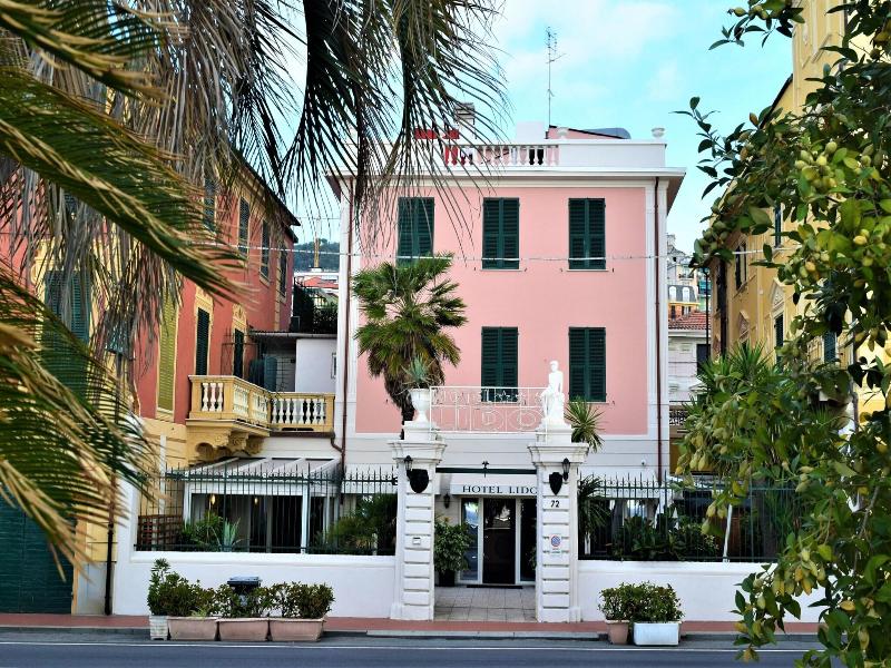 Lido Hotel Varazze image