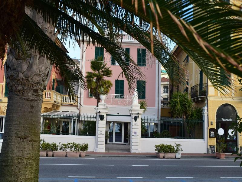 Lido Hotel Varazze image