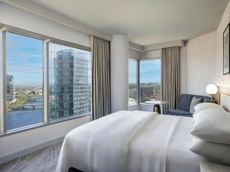 Executive Suite, 1 Bedroom (1 King Bed)