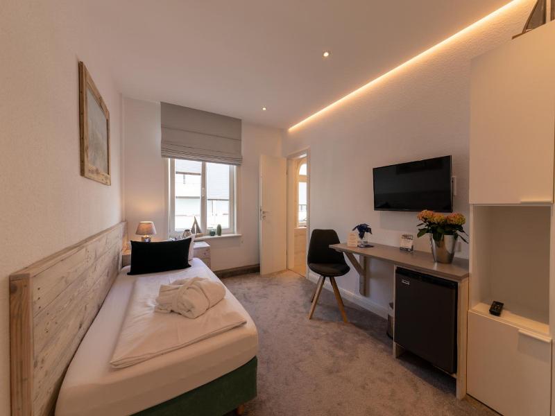 Marin Sylt image