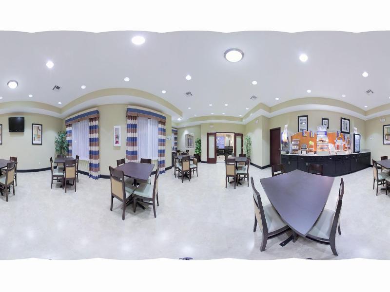 Holiday Inn Express Eunice image