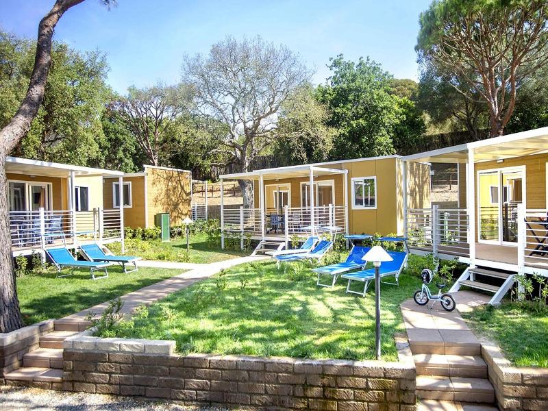 Camping Village Baia Azzurra Club image