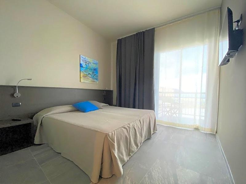 Tirreno image