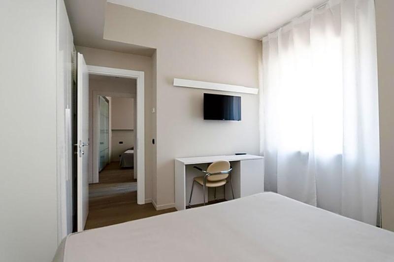Tirreno image