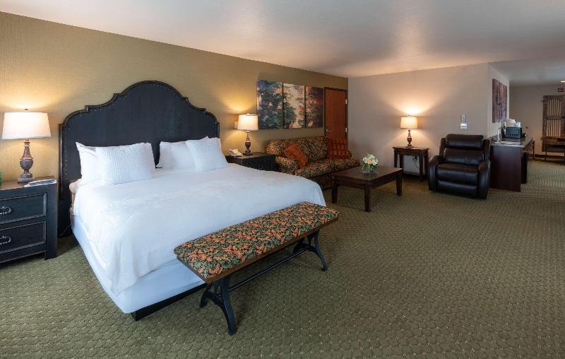 Gold Miners Inn, an Ascend Hotel Collection Member image
