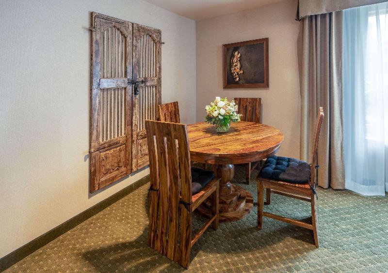 Gold Miners Inn, an Ascend Hotel Collection Member image