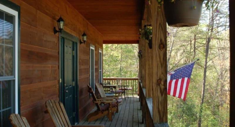 Long Mountain Lodge B&B image