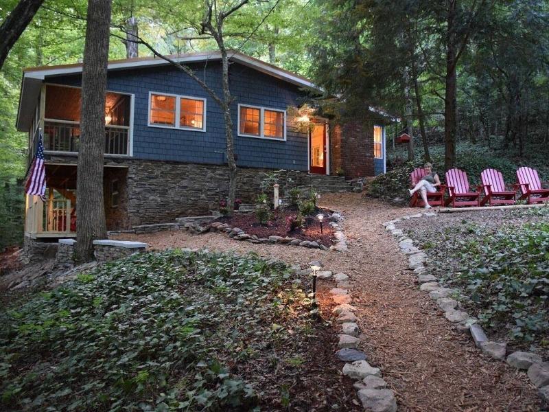 Long Mountain Lodge B&B image