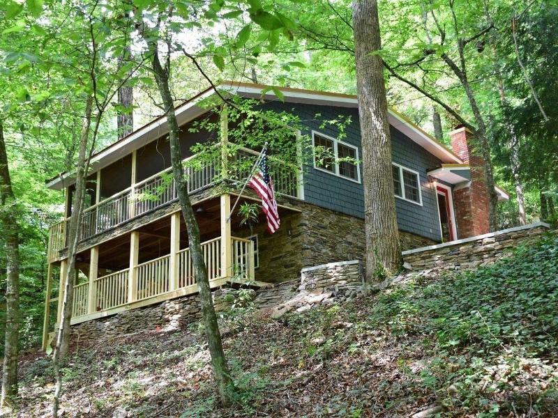 Long Mountain Lodge B&B image