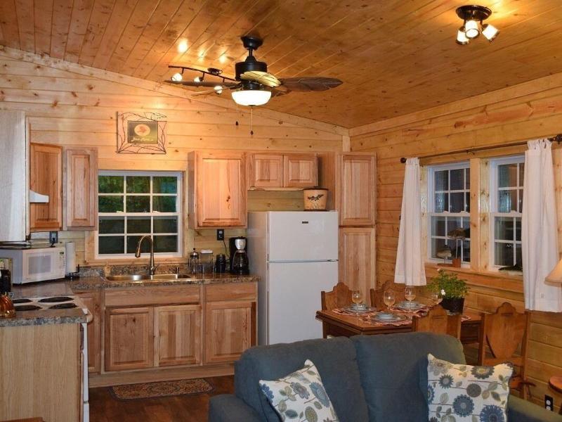 Long Mountain Lodge B&B image