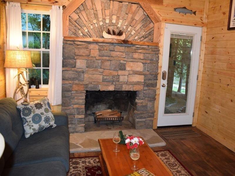 Long Mountain Lodge B&B image