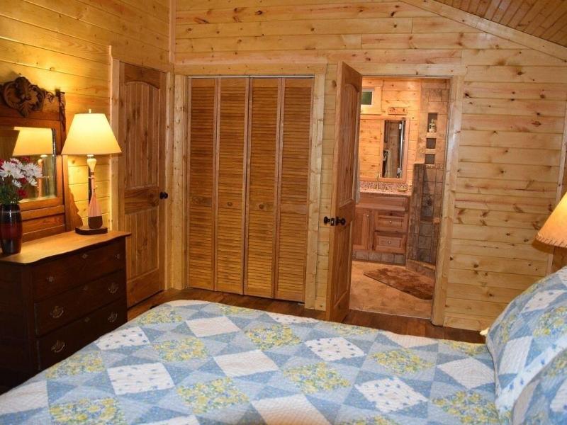 Long Mountain Lodge B&B image