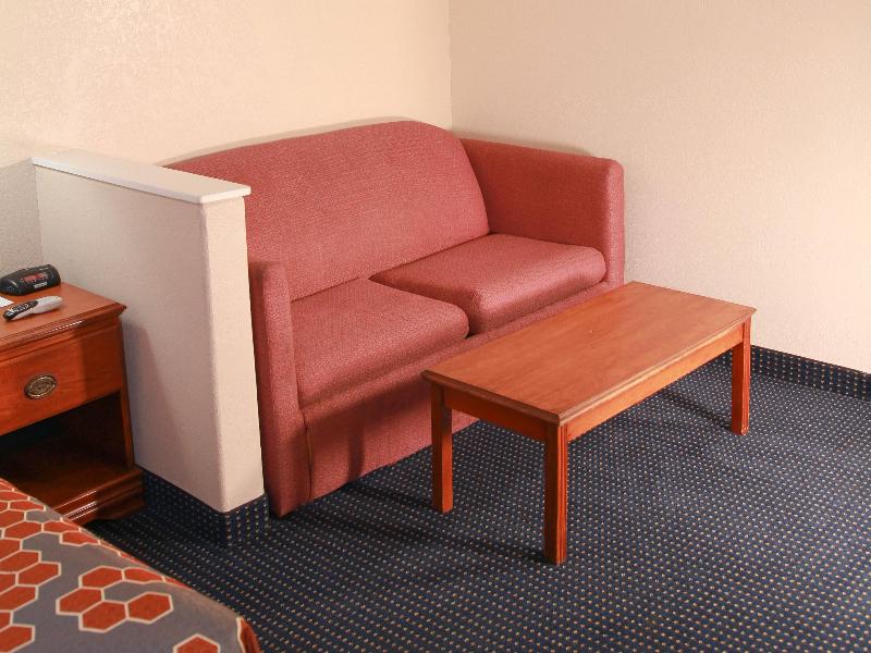 Travelodge By Wyndham Guymon image