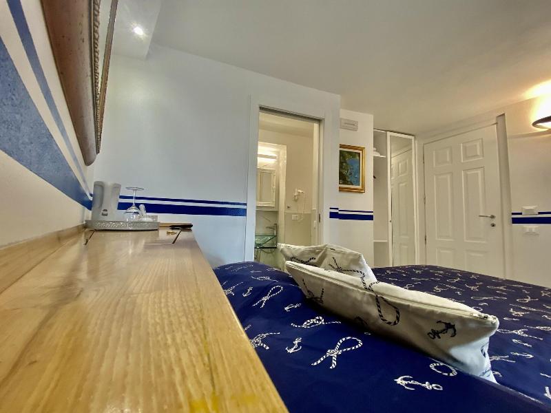 Giovanni Rooms image