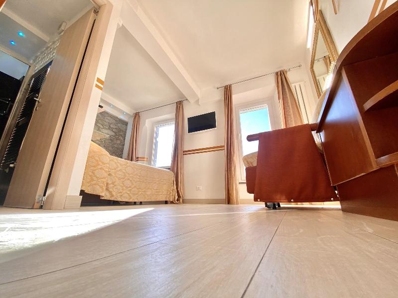 Giovanni Rooms image
