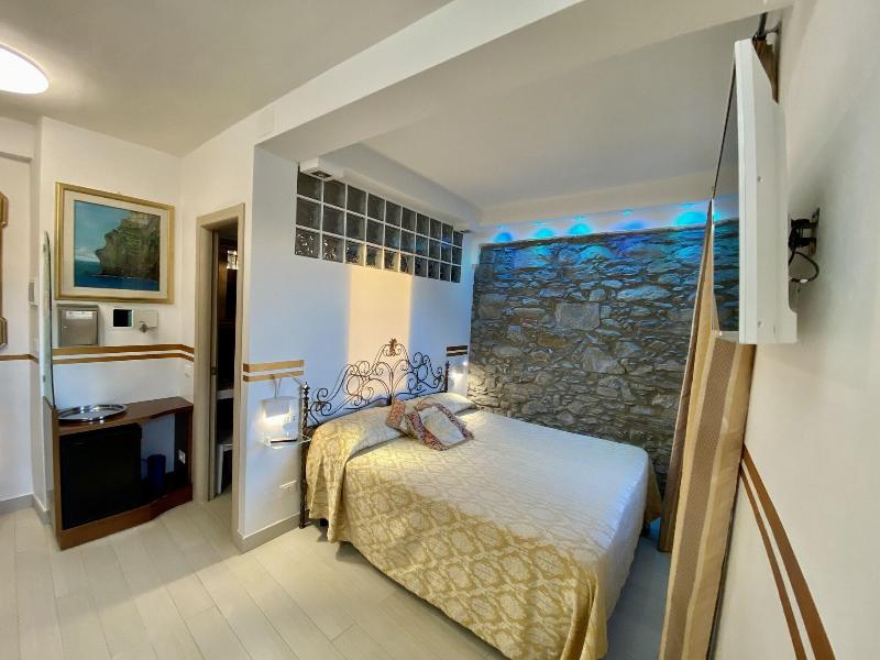 Giovanni Rooms image