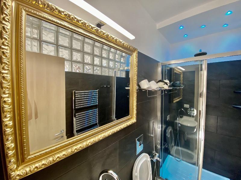 Giovanni Rooms image