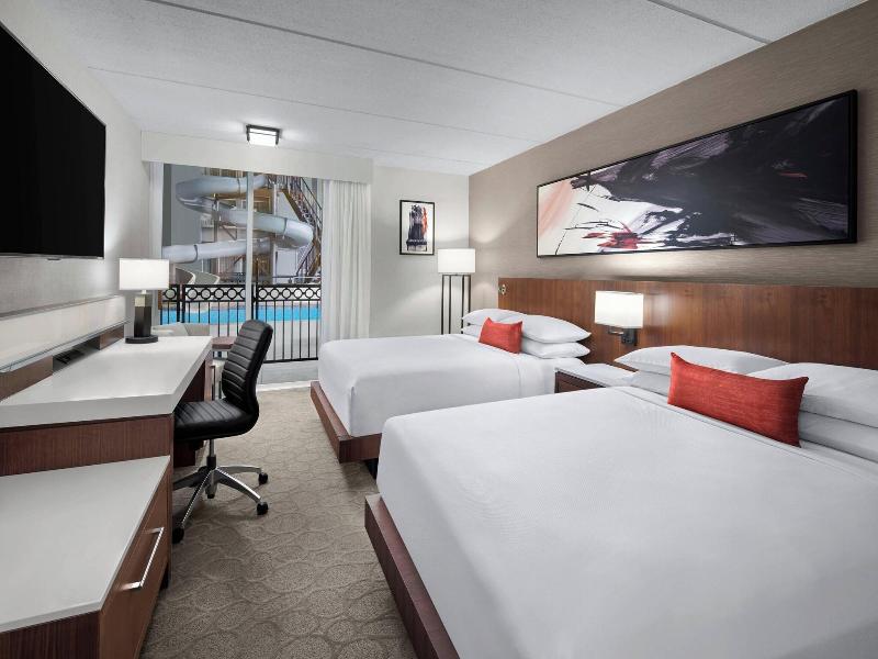 Ramada Plaza by Wyndham Green Bay image