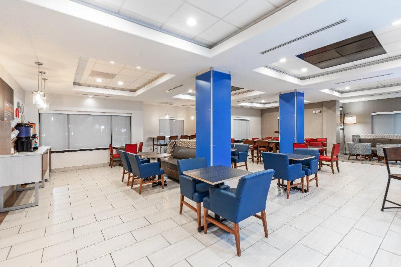 Holiday Inn Express & Suites Guymon By IHG image