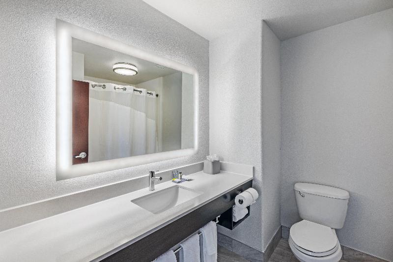 Holiday Inn Express & Suites Guymon By IHG image