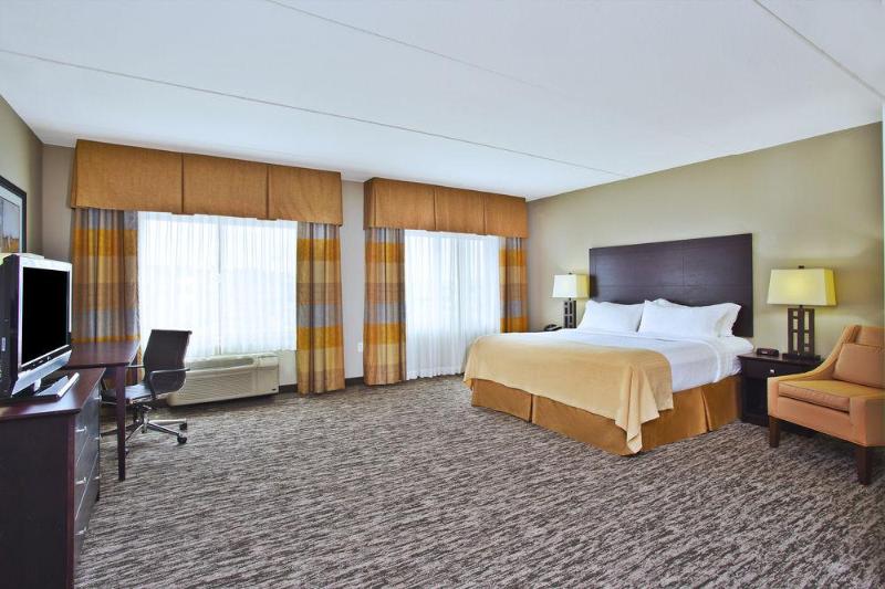 Holiday Inn Hotel & Suites Green Bay Stadium