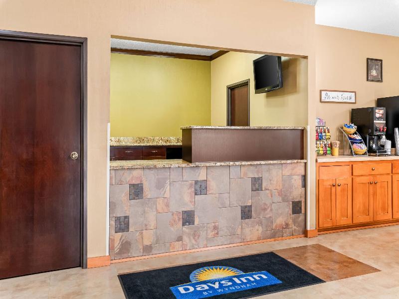 Days Inn By Wyndham Columbia Mall