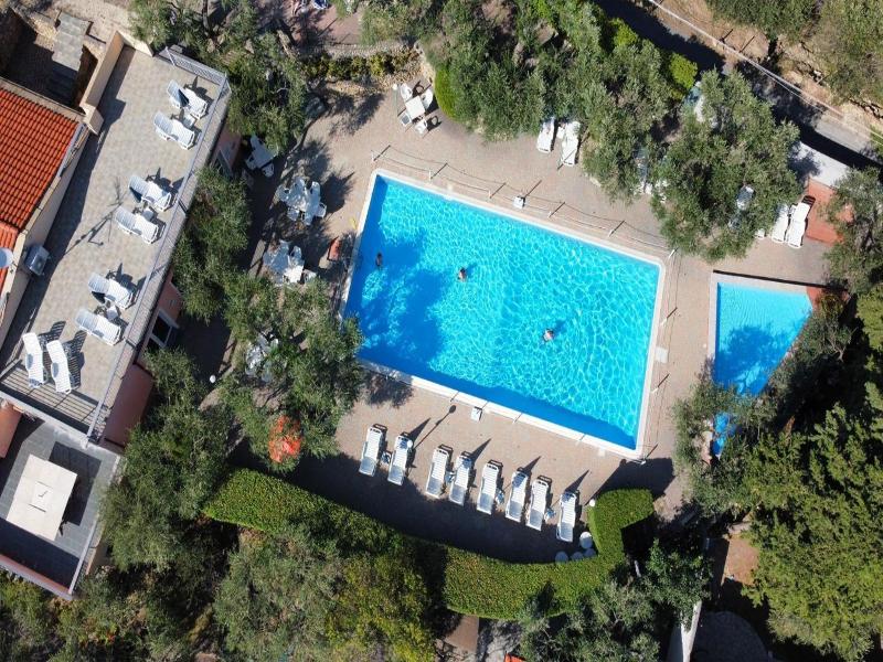 Borgo Verde-Uliveto image