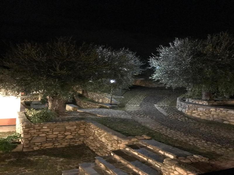 Borgo Verde-Uliveto image