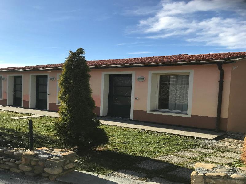 Borgo Verde-Uliveto image