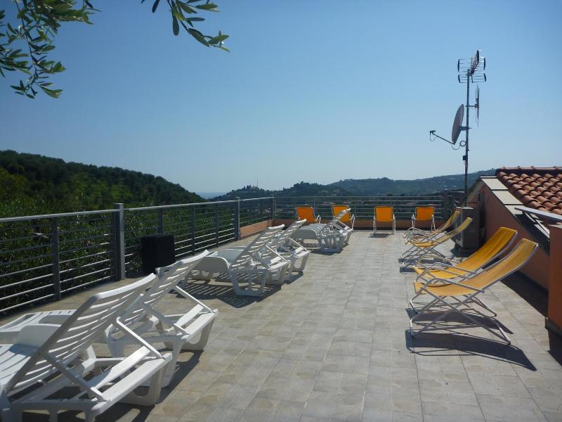 Borgo Verde-Uliveto image