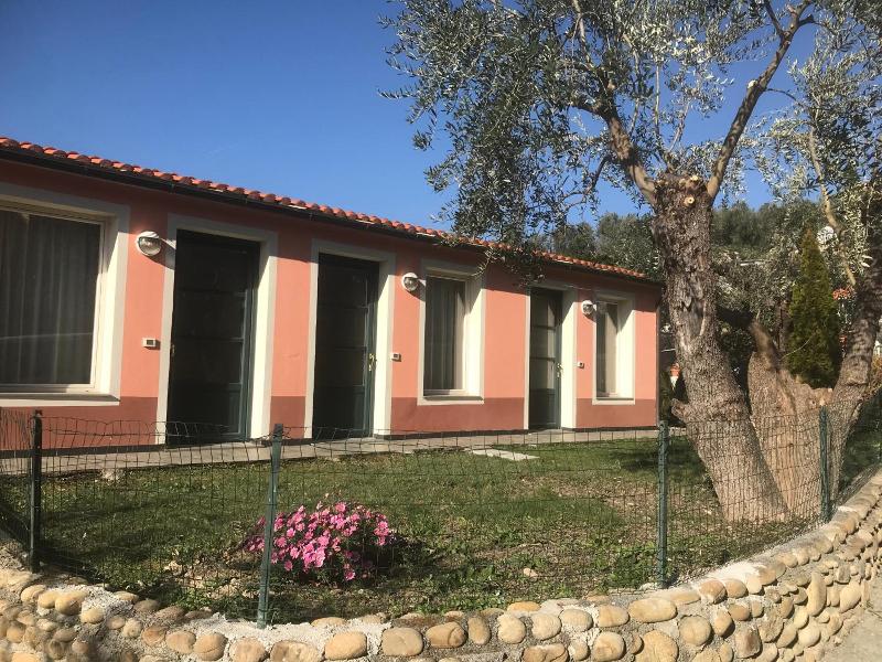 Borgo Verde-Uliveto image