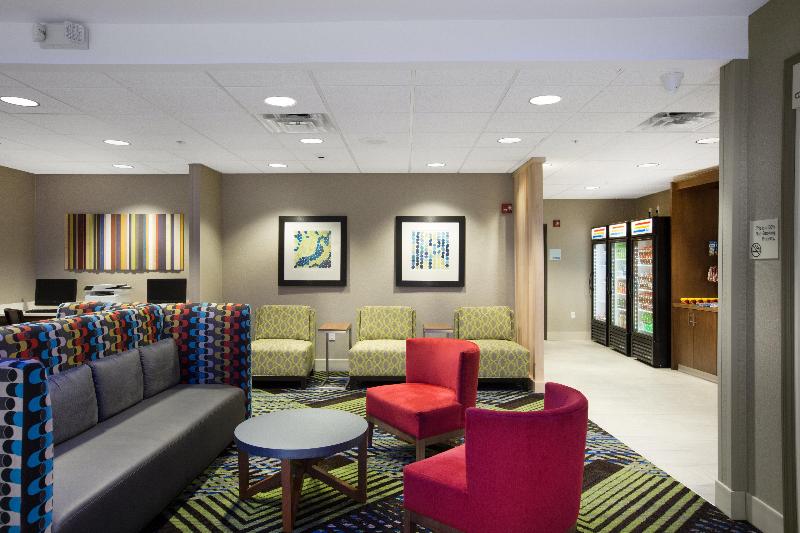Holiday Inn Express Hastings image