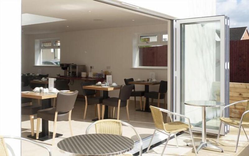 Park Lodge Guest House image