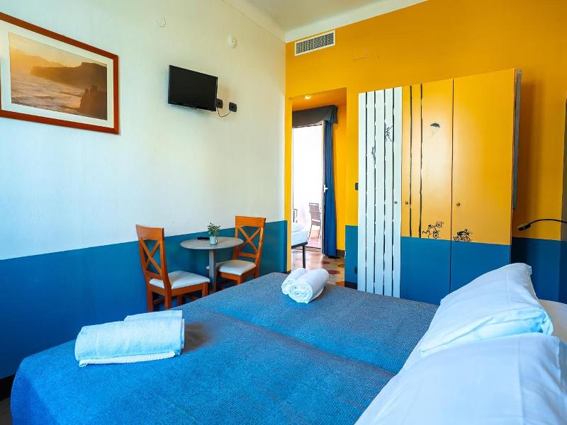 Hotel Bello by Ostello Bello image