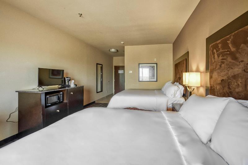 Holiday Inn Express & Suites Beeville By IHG image