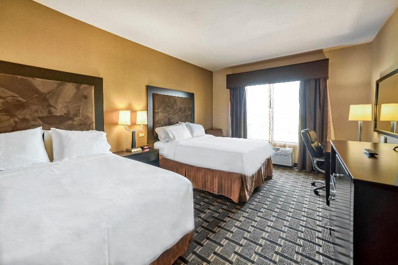 Holiday Inn Express & Suites Beeville By IHG image