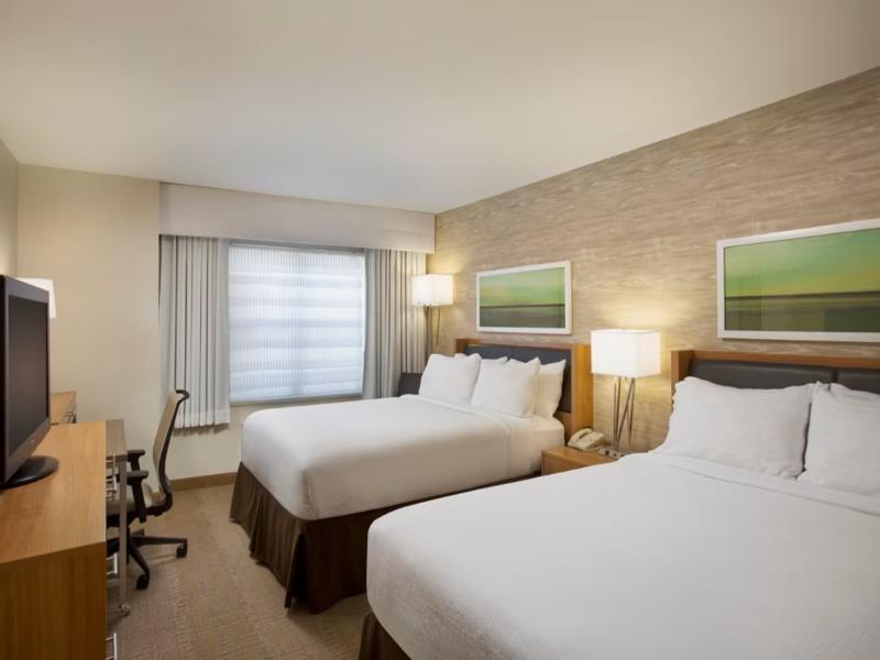 Holiday Inn Grand Rapids - Airport image